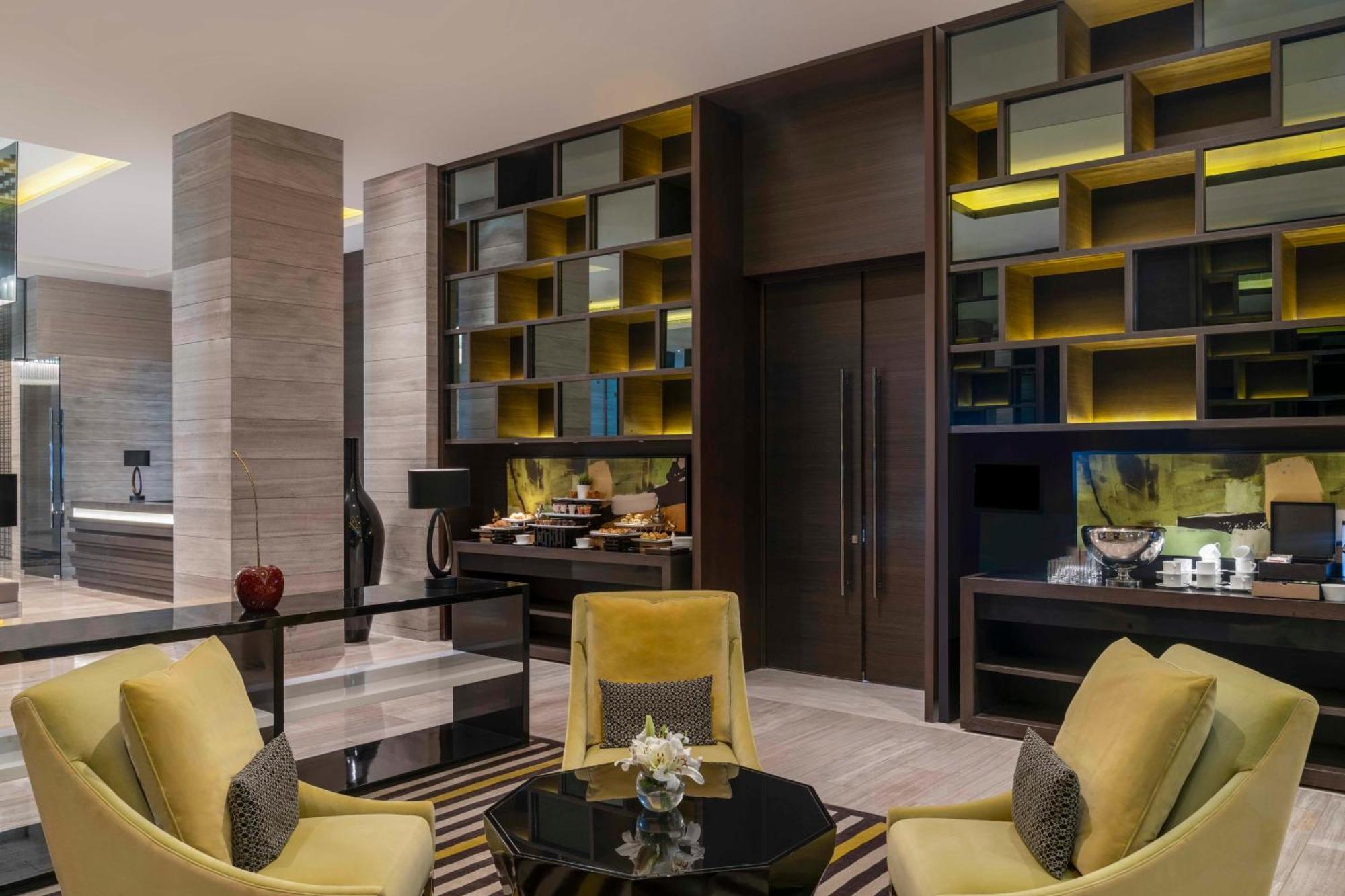 فندق فيرمونت الرياض المظهر الخارجي الصورة The Executive Lounge at the hotel